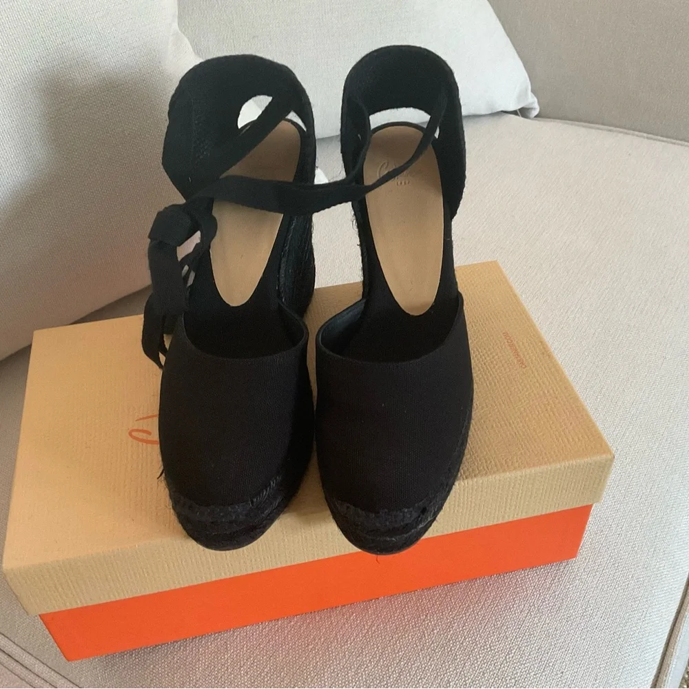 NWT CASTANER CARINA 110 BLACK WEDGE ESPADRILLES SIZE IT 38 .